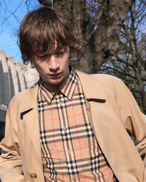 matches fashion burberry